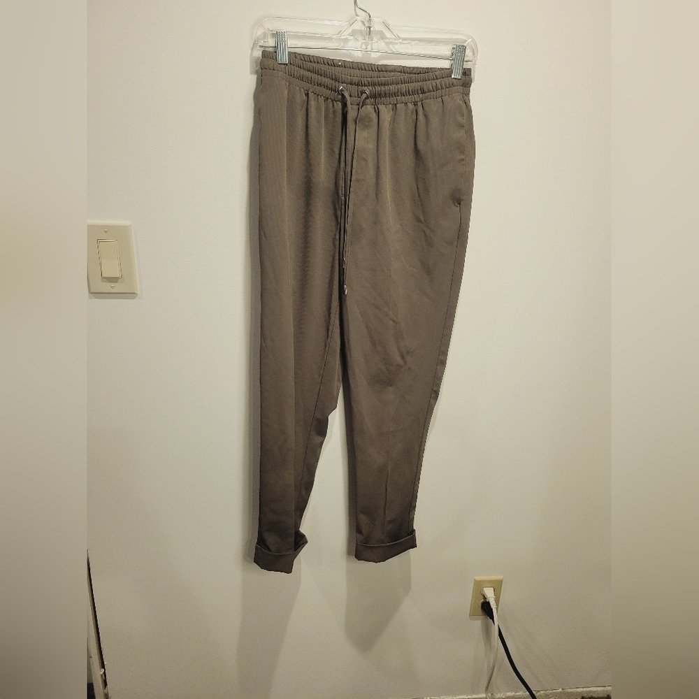 Zara women's size s green drawstring pullon pants